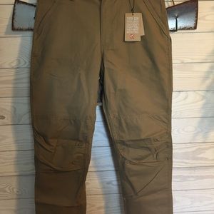 Men’s new Carhartt pants
